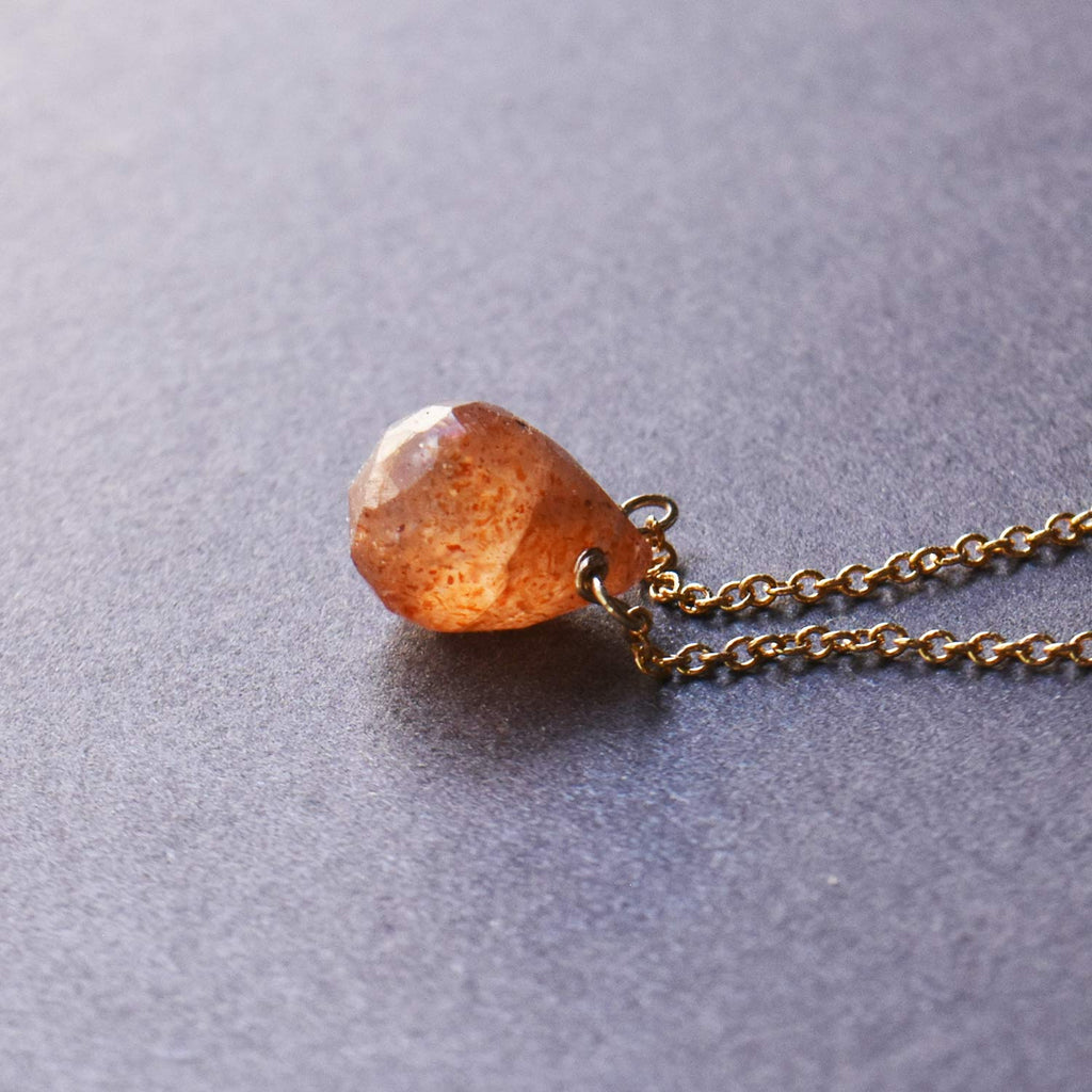 Sunstone single necklace