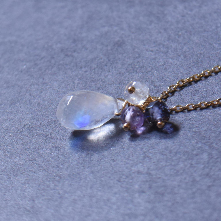 K18レインボームーンストーンドロップネックレス【6月の誕生石】