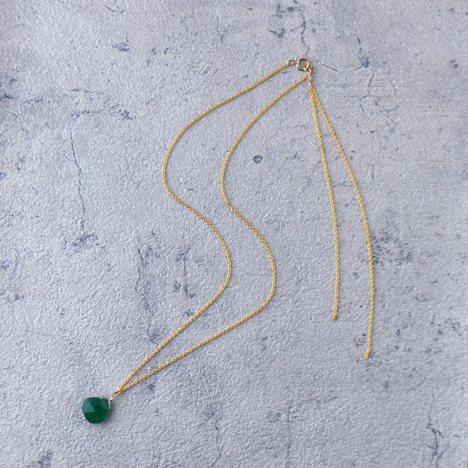 グリーンオニキスネックレス