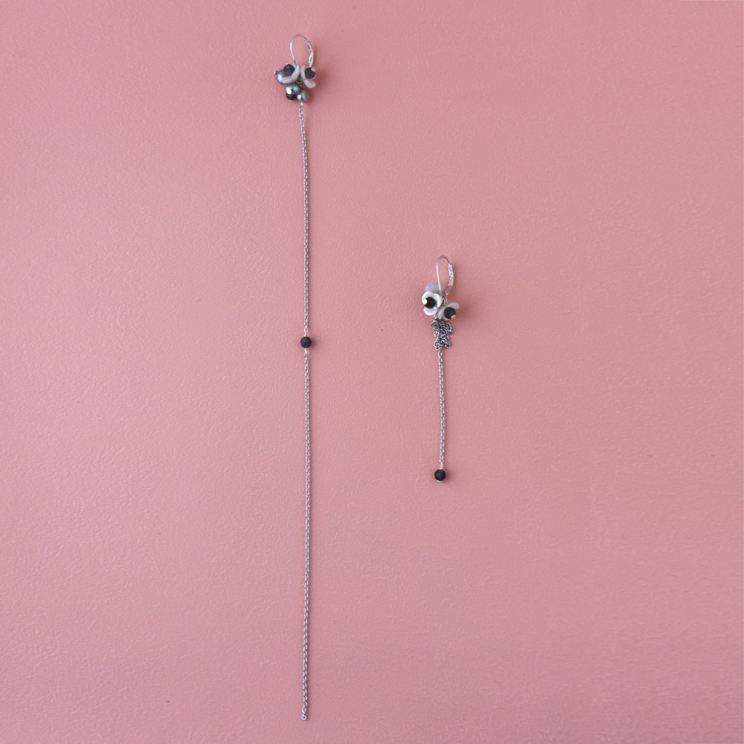 アイオライト×フラワーアシンメトリーピアス