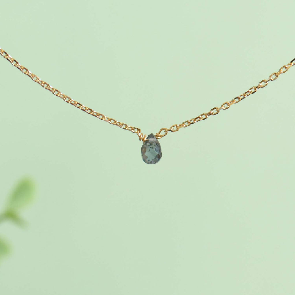 K18 Green Sapphire Necklace K18 Sapphire Necklace