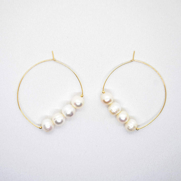 淡水パールムーンピアス　Freshwater Pearl Moon Earrings