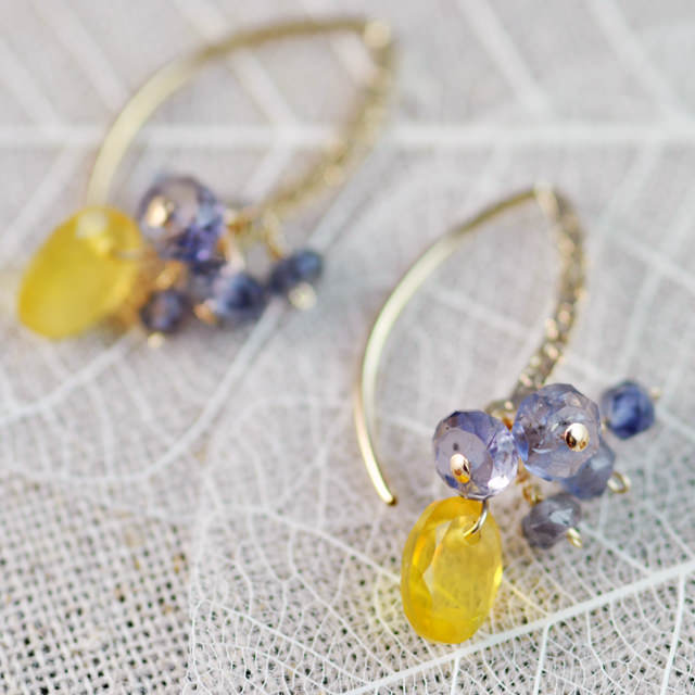 Yellow Opal Earrings [October Birthstone] Yellow Opal Earrings